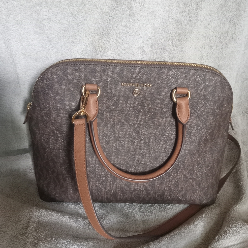 **Brand New With Tags** Michael Kors Cindy bag.